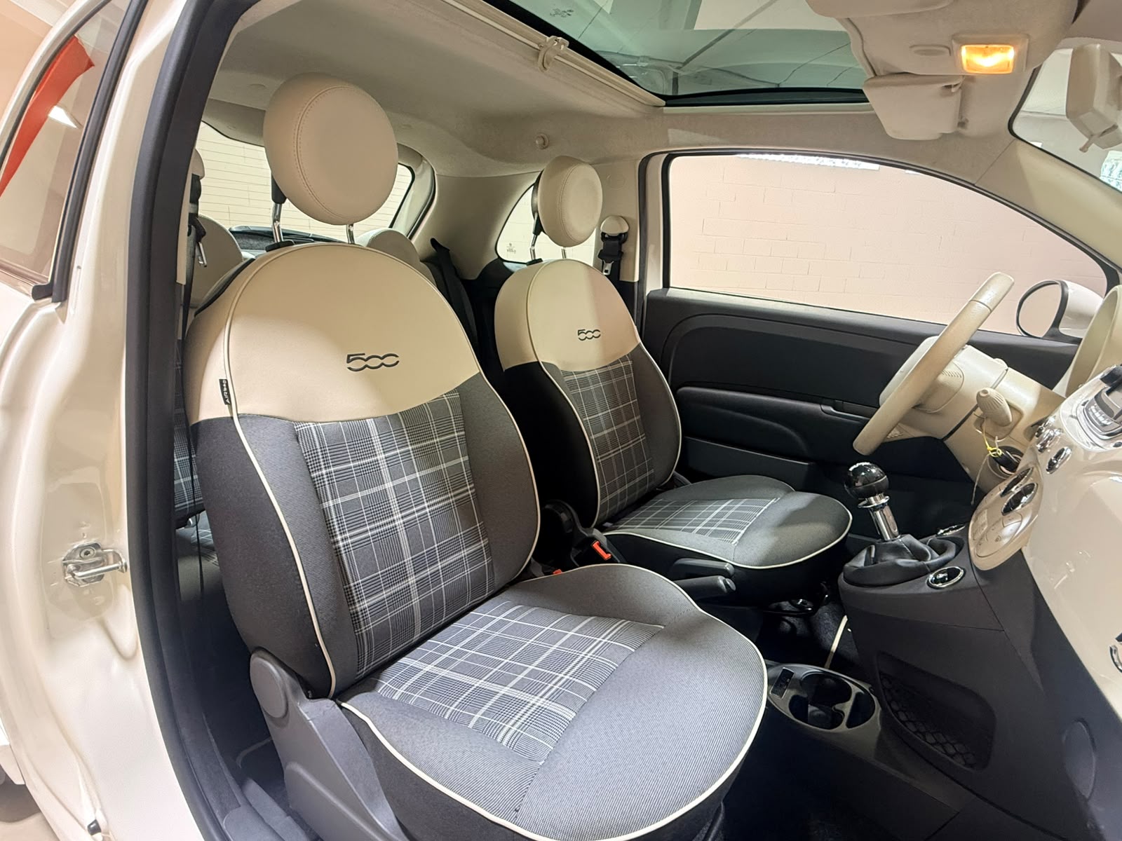FIAT 500 1.2 8v Aniversario - Image 7