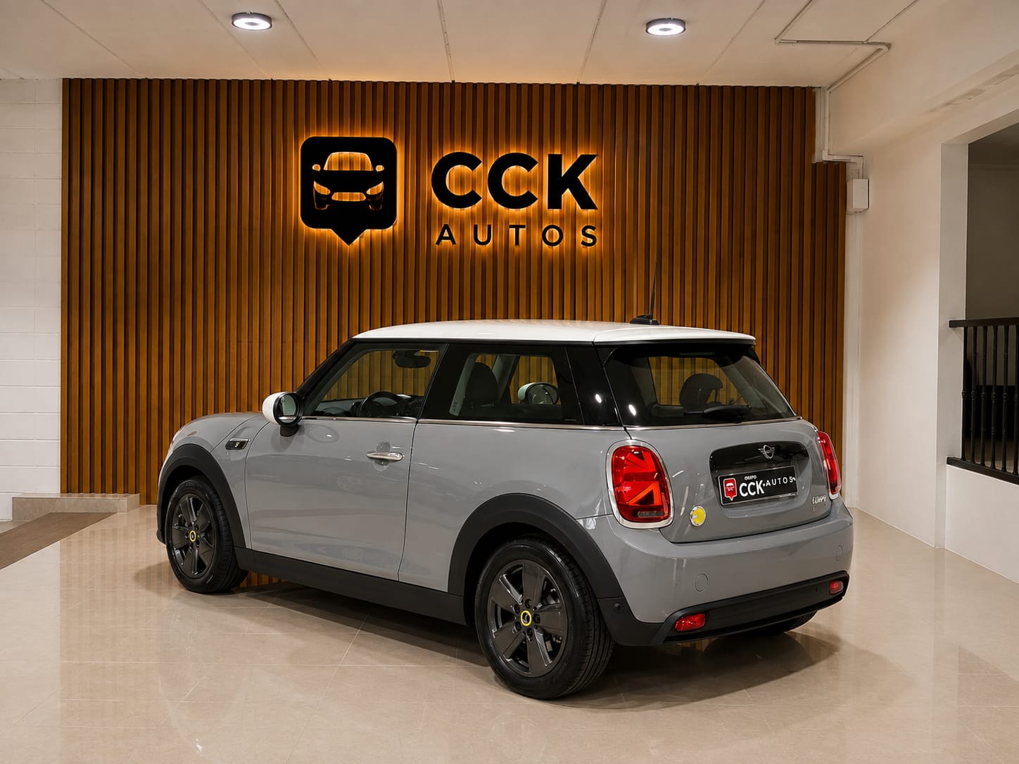 MINI COOPER SE ESSENTIAL TRIM 100% ELECTRICO - Image 4